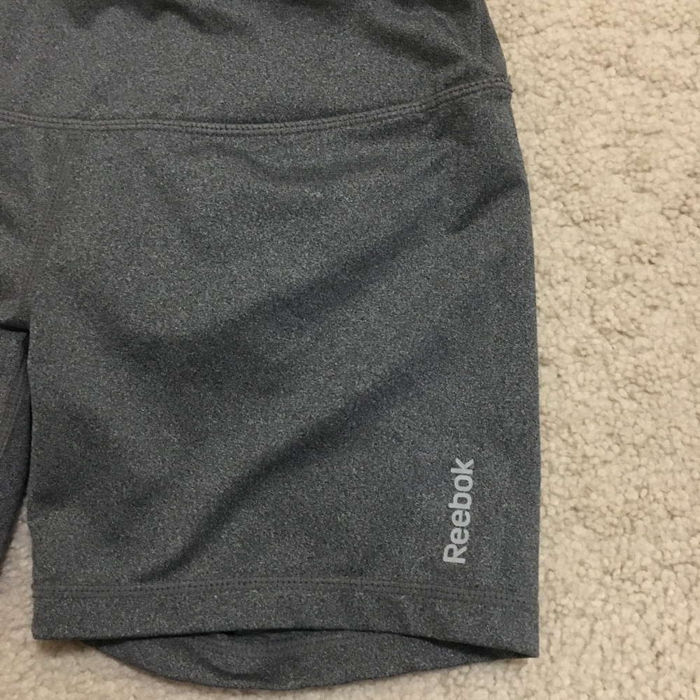 Reebok Shorts - Picture 2 of 4
